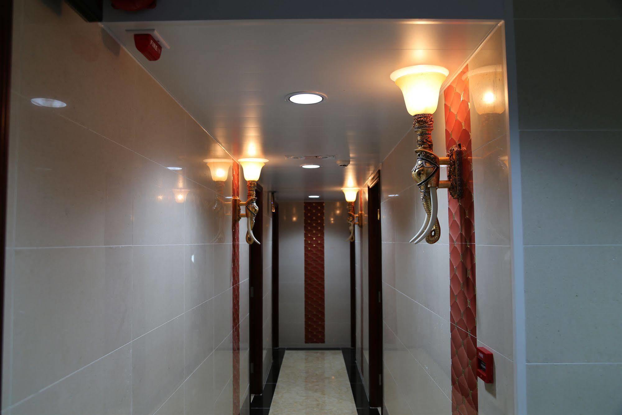 Legend Guest House Hong Kong Exterior photo