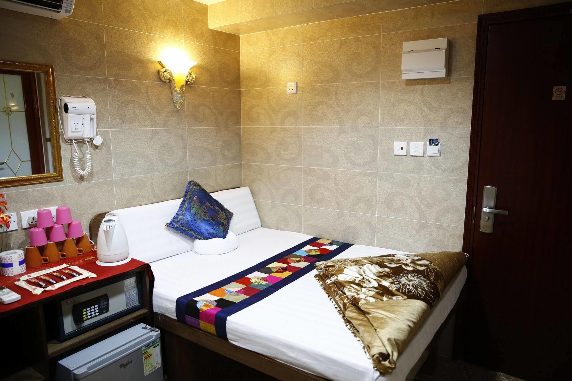 Legend Guest House Hong Kong Exterior photo