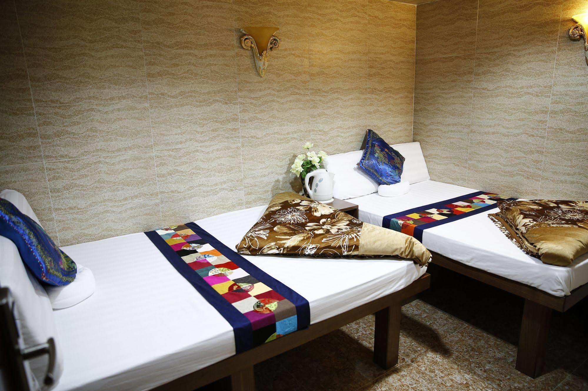 Legend Guest House Hong Kong Exterior photo